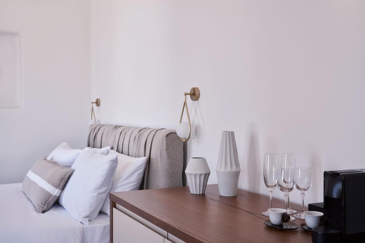 Brilliance Suites (Adults Only) Imerovígli Eksteriør bilde